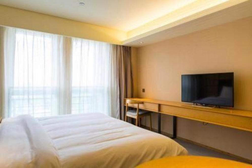 Ji Hotel Shanghai The Bund Tiantong Road Bagian luar foto